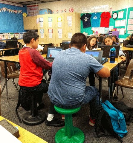 MrsAllanOnline's tweet photo. #Thankful to have gotten 4 @KOREstoolDesign wobble stools for Ss through @ScholasticClub. The movement increases blood flow bringing more oxygen to the brain and allowing for better learning. If only I could get more. @MontgomeryCVUSD @Mrs_IbrahimCV #MMSgearup #flexibleseating https://t.co/sZMQFLQLji