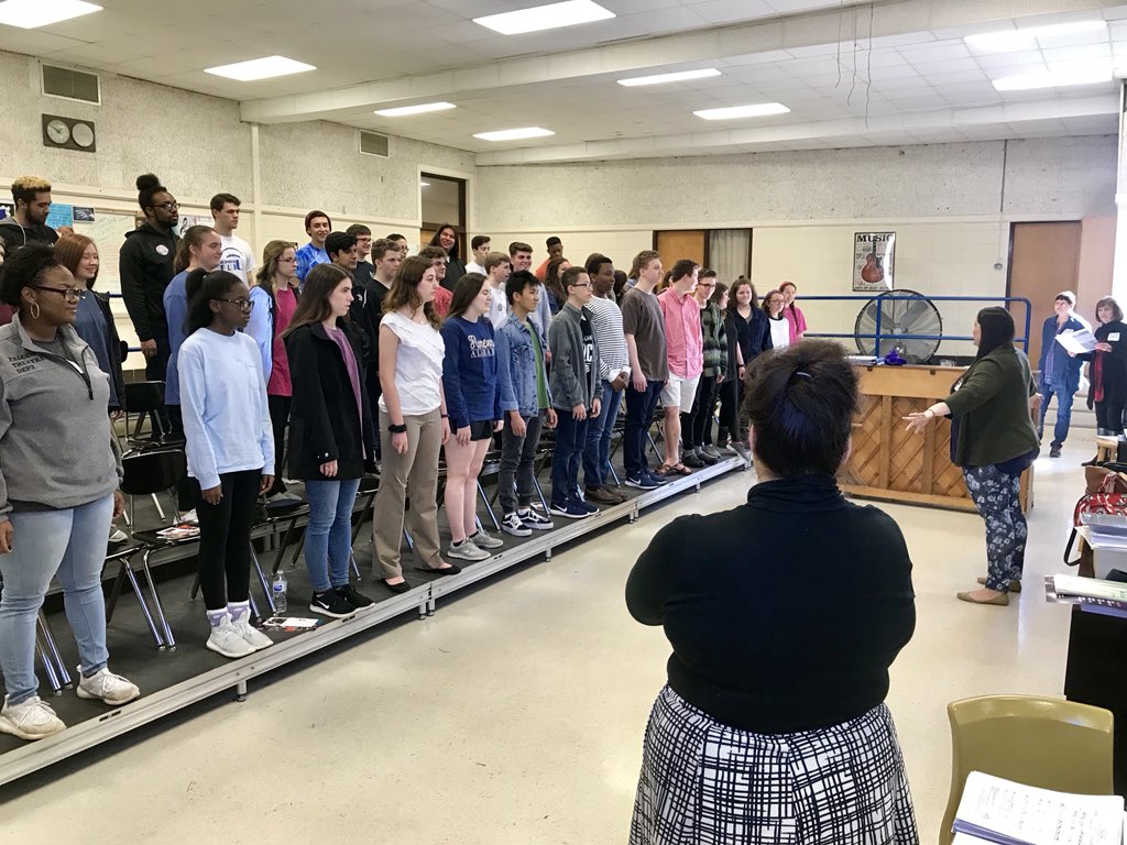 FHS_Connection's tweet image. Thank you @UNACOAS Dept. of Music faculty for your engaging visit today with the @fhsfalcons1 Chamber Choir as we make final preparations for choral assessment. It’s always a pleasure to interact with incredible @north_alabama experts in our field of study! #FCSLearn @FlorenceK12