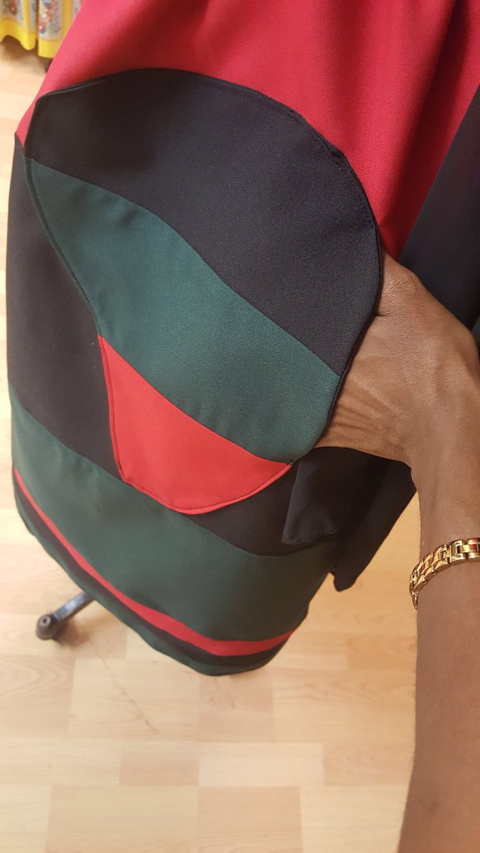 VINEBYLC's tweet photo. Follow me on IG @vinebylc I LOVE TO CREATE different things....💋😘#customized #custom #fashiondresses #fashion #fashionblogger #womendress #dresses #blackred #newarknj #eastorangenj #newark #elizabeth #fashion #style #FashionWeek https://t.co/3FMvyUBjIc