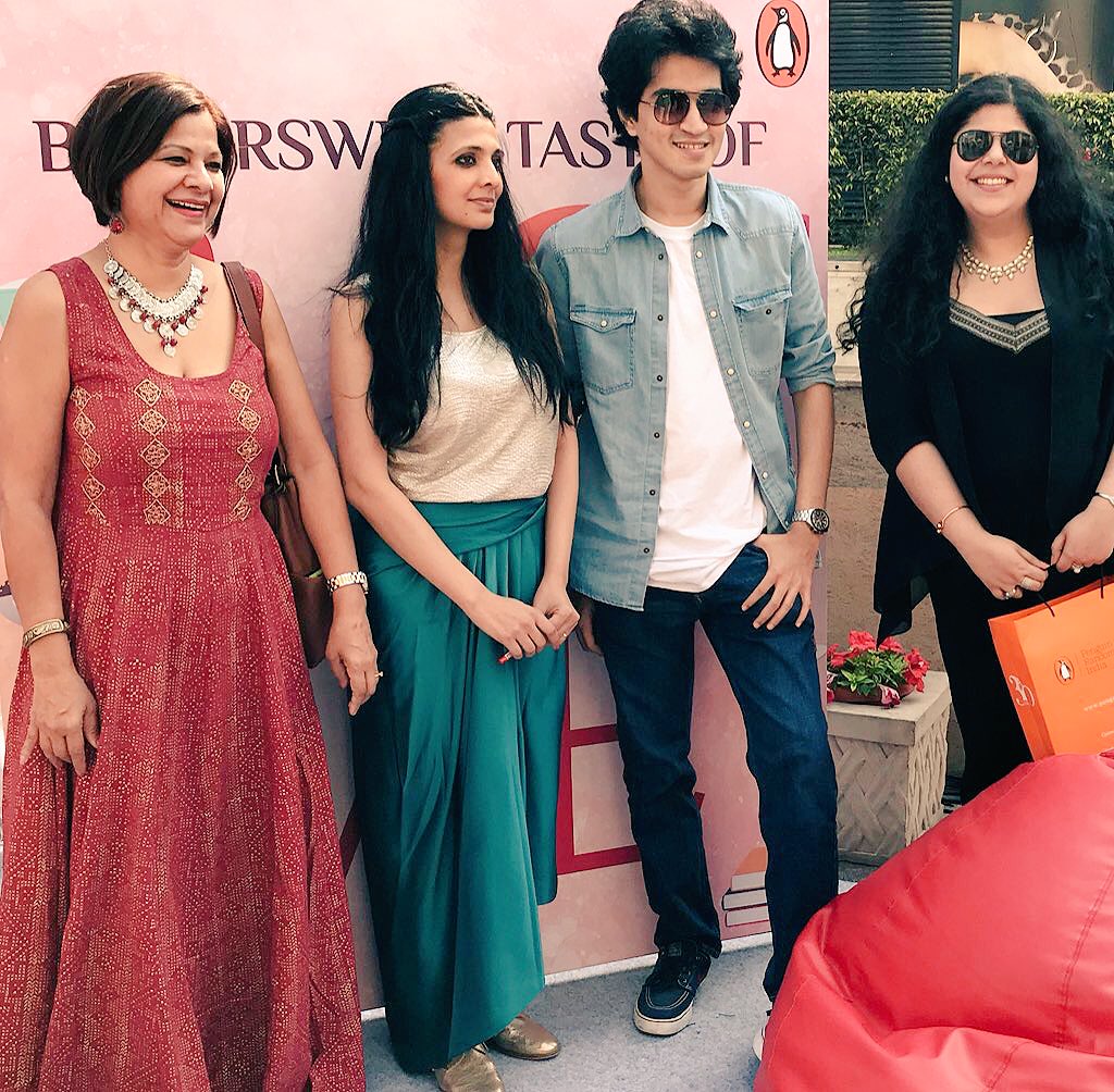 rjstutee's tweet photo. Some pics from the #BittersweetTasteOfLove event at @LBBIndia 's #DessertBazaar2018 where I was in conversation with authors #miniyachatterji #bilalsiddiqui and #manjeethirani ! @PenguinIndia https://t.co/t6UGgKyAuW