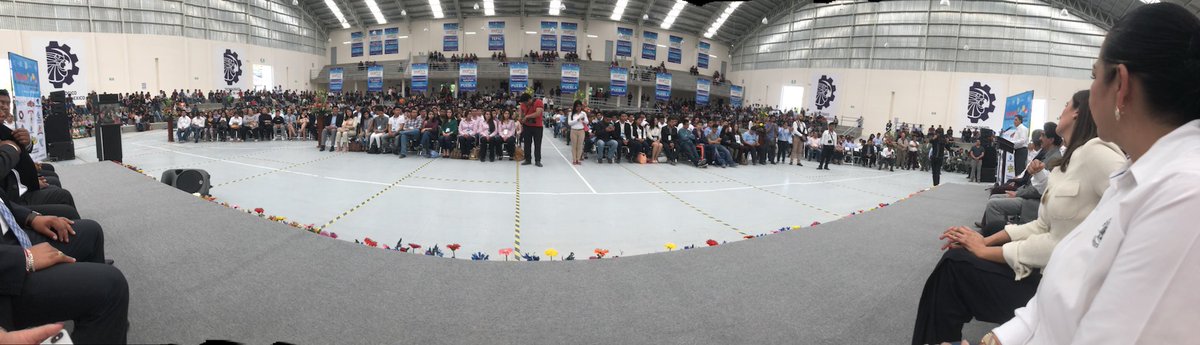 OfeliaAngulo_'s tweet photo. Muy concurrida la inauguración del XXIV Evento Nacional Estudiantil de Ciencias del @TecNMOficial @TecNMmx. Que ganen los que mejor apliquen sus conocimientos científicos. Enhorabuena https://t.co/F1prQGp4bH