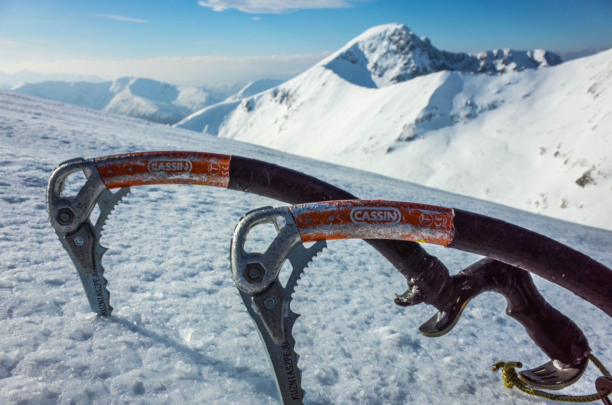 SGearReviews's tweet photo. Review of the #campcassin #Xdreams now live. Tested over 4 winter season, these have gotten a pretty full workout. https://t.co/JeF0DVLL5S #scotwinter #winter #scotland #scottishwinter #visitscotland https://t.co/RxQAHWBEEW