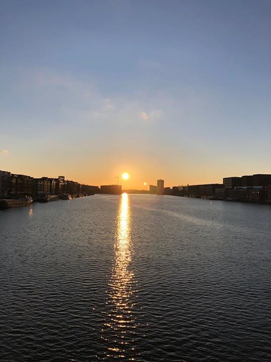 HotelEstherea's tweet photo. Good morning greetings from a chilly Amsterdam❄️ https://t.co/QOebUmT84i