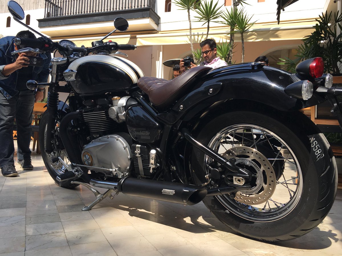 rushlane's tweet photo. .@IndiaTriumph launches Bonneville Speedmaster #SpeedmasterIndia @Vimalsumbly https://t.co/E9txaefMnq