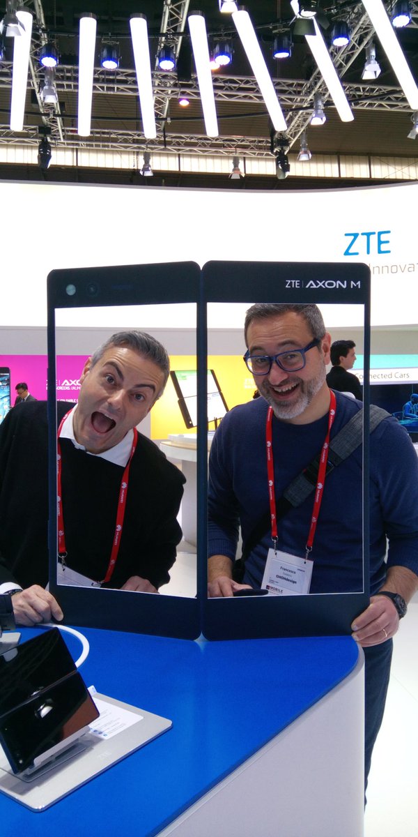 fonziba's tweet photo. #Crazyphone #amazingphone #ztemyaxonm #ztedevice @ZTEDevice https://t.co/QGwP4jQLJq