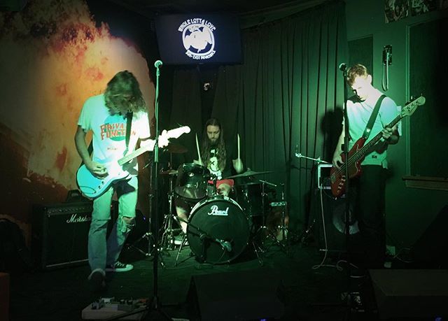 slackattackau's tweet photo. Great night , Great crowd Great bands - thanks @verona_lights , @breakingkebabs and @wholelottalovebar .
#punkrock #band #music #Melbourne #punkrockband #punkrockmusic #live #fuckyeah #slackattackau https://t.co/gwbe8UDxCQ Great night , Great crowd Great bands - thanks @verona_β¦ https://t.co/clxjVo1BVY