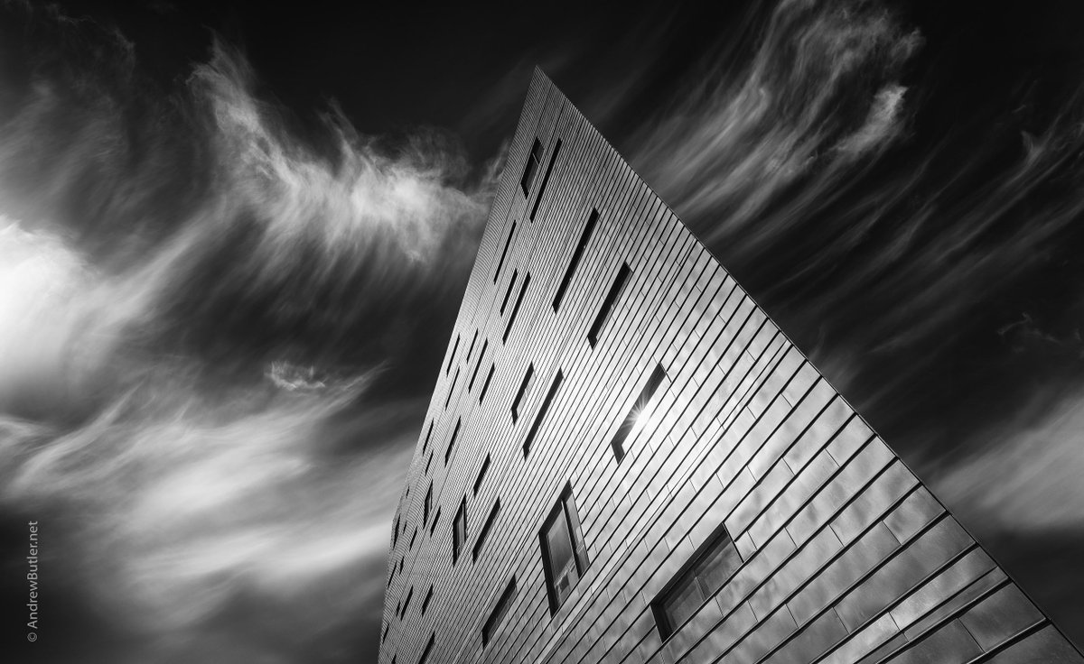 AndrewButlerNet's tweet photo. #Plymouth eh? 

@PlymUni Roland Levinsky Building as part of an #Arcitectural #Photography project for @ManorMagazine 

https://t.co/vAgnxwY42v https://t.co/Nqftl9UiBU