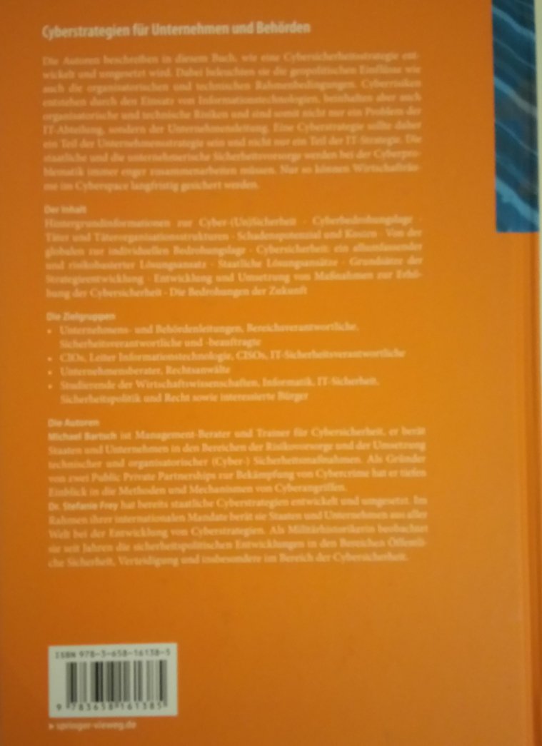 kryptomania84's tweet photo. Es ist da und es sieht gut aus: das aktuelle Buch meines werten Kollegen Michael Bartsch und seiner Kollegin Stefanie Frey "Cyberstrategien für Unternehmen und Behörden". Knapp, gut strukturiert, übersichtlich #cybersecurity #DEUTOR https://t.co/Gdcw7LSly6 https://t.co/x1BVPg8Xqf
