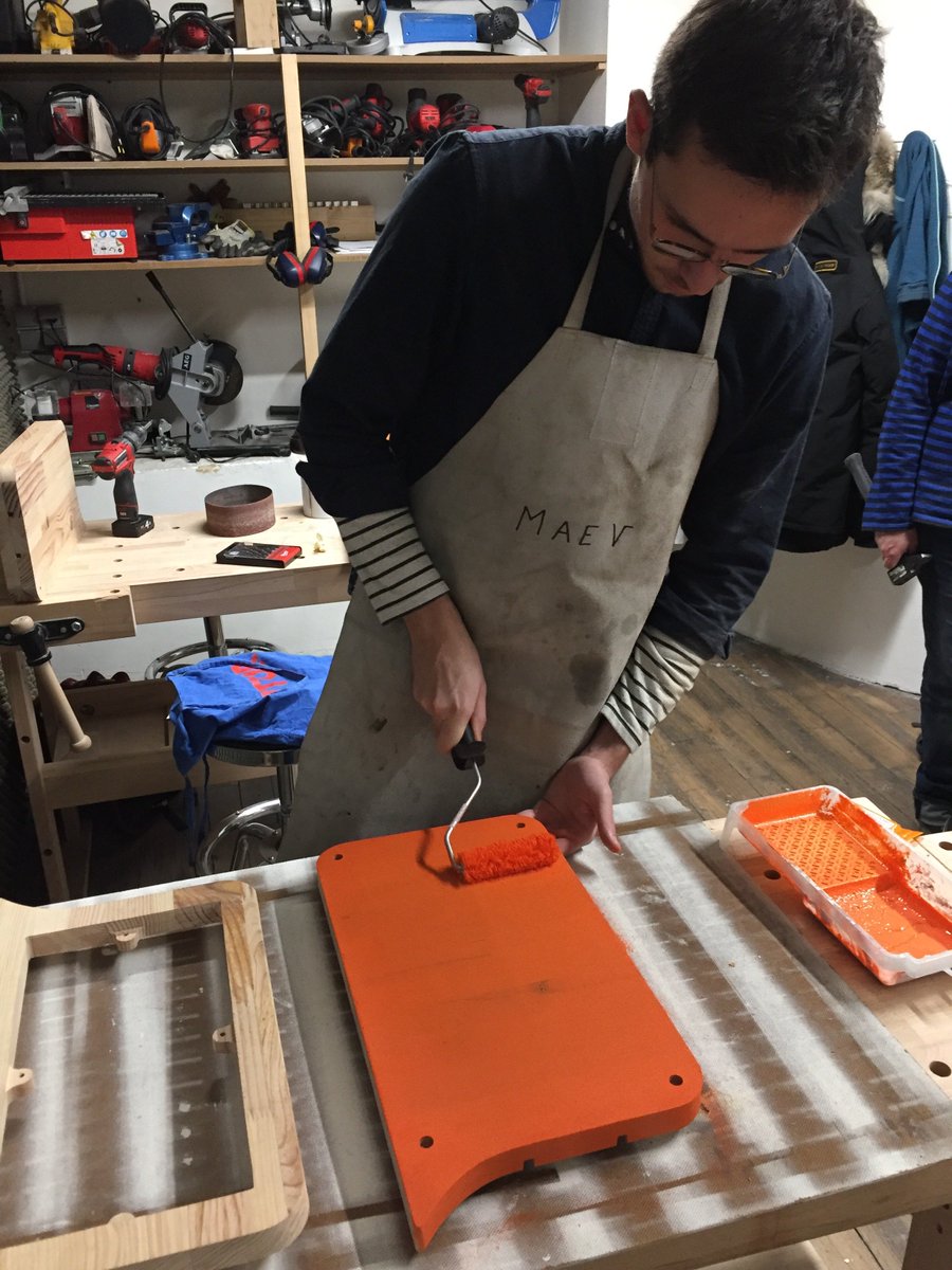 jgracieux's tweet photo. Nouveaux exemplaires de #Totim en cours de fabrication. Voilà un objet connecté finition bois et peint à la main ! @LeckoFR https://t.co/FenLB7zHQ8