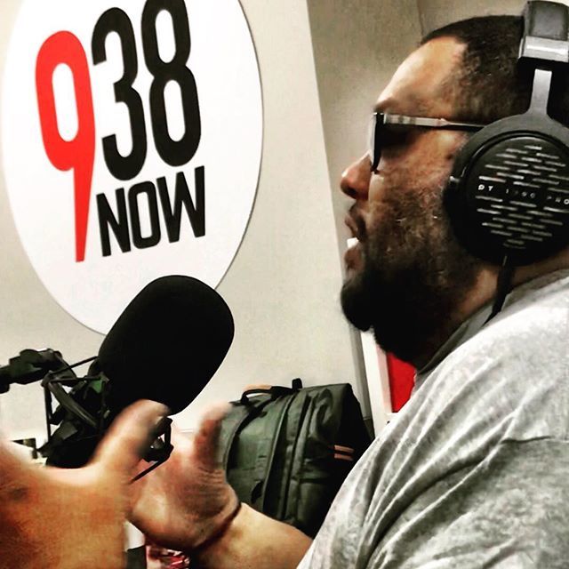 SheikhHaikel's tweet photo. News worthy... Coming soon on the Champions Mind... @938now #bayerdynamic #dt1990pro https://t.co/ruAjgR5Ue9 https://t.co/jPWyywjNyY