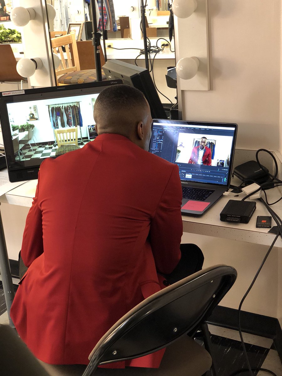 comicmarkgreg's tweet photo. Somebody watching me, watch me!
#SoundsDeep #ItAintTho https://t.co/cQH6wtQogi