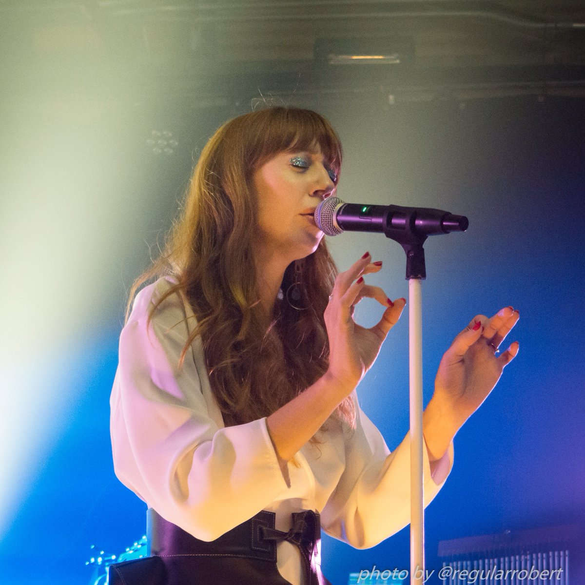 RegularRobert's tweet image. Very cool show by Ella Vos @ellavosmusic  last night at Warehouse Live in Houston.  Does she look familiar to any of you @bornsmusic fans?  :)