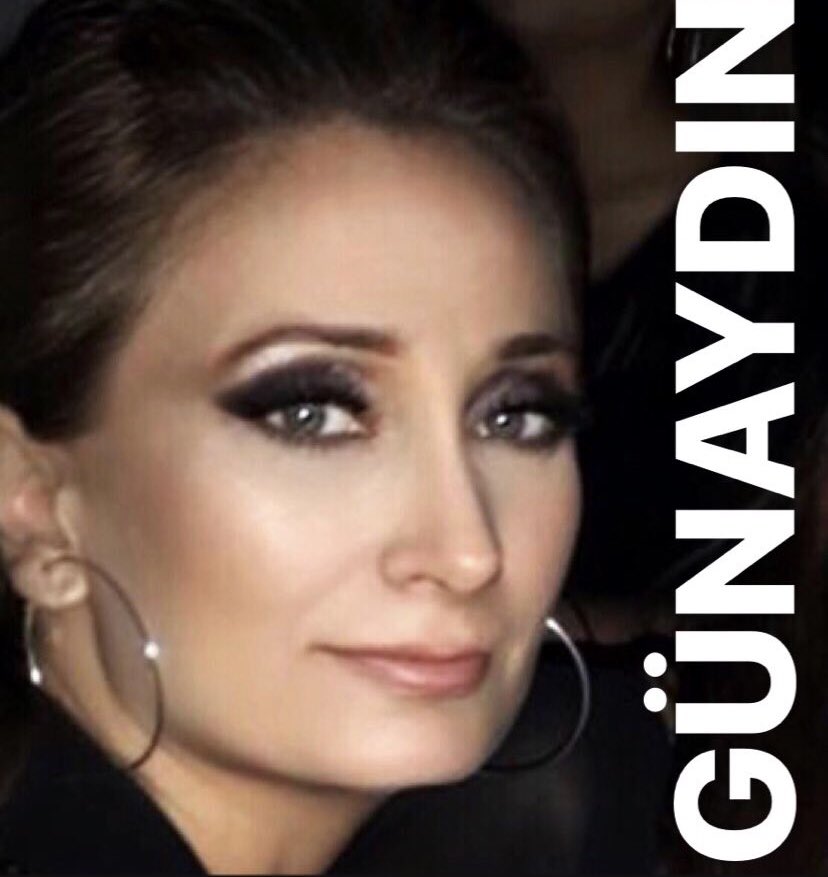 zeichenlust's tweet photo. #GutenMorgen #SchönenDienstag 🖤 #HappyTuesday 🖤 #MutluSalı 🖤 #AyferÖztürk #zeichenlust #designbüro #creativedirector #artdirector #eventstyler #printlove #designlove #designerlifestyle #düsseldorf #medienhafen #altstadt #düsseldorfaltstadt #rheinuferpromenade #düsseldorfcity https://t.co/ESGt4IiCSD