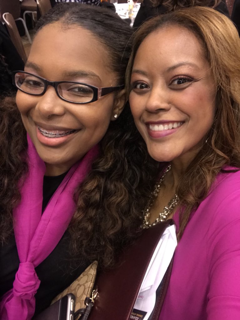 Creslond's tweet photo. Still thinking about how great of a time I had @TABSE_Texas with the Divas and the Debs! #TABSE2018 #tabphe18 https://t.co/zw2sApVRcW