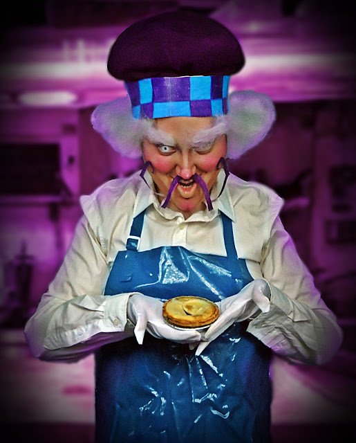 Melviniop's tweet photo. The Peculiar Purple Pieman of Porcupine Peak by Hannabal Marie
Check out more here: https://t.co/x377ezf2Xm
#strawberryshortcake #purplepieman #cartoon #vintage #odd #usual #horror #makeup #transformations #transformation https://t.co/Rhg1mNymhY