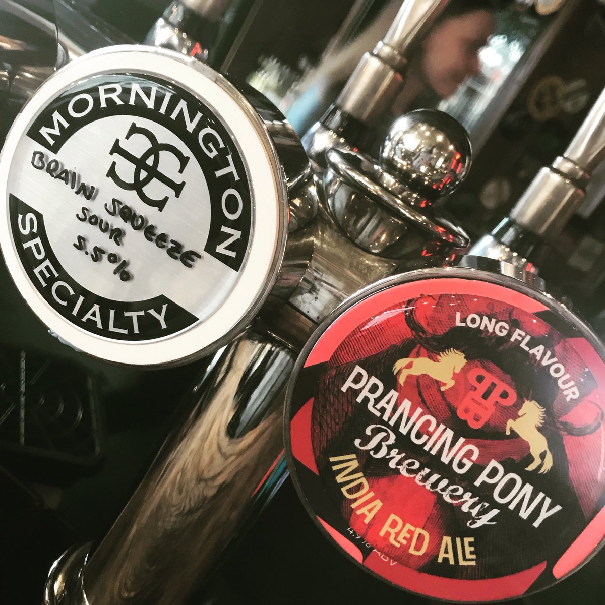 AusAvenues's tweet photo. Couple of crafty Aussies on the taps this week at @DrafthouseTB... Get it India while you can! 🍻🙌🏼🇦🇺 @prancingponysa @mpbrew #towerbridge #london #indiaredale #brainsqueeze #auscraftbeer #craftbeer #prancingpony #mornington #getitindia https://t.co/irkB31qnj7