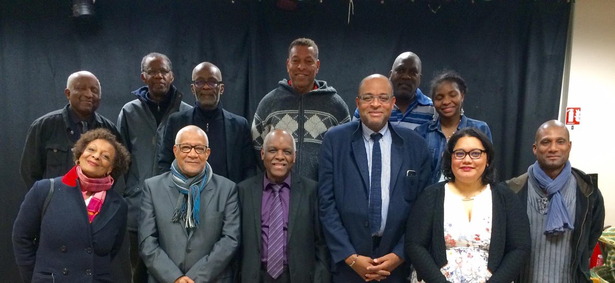 ulutuipalelei's tweet photo. #Crefom93 
Reunion du Conseil Représentatif des Français d'Outre-Mer de la Seine-Saint-Denis à Pierrefitte-sur-Seine: 
#Bilan2017 et #Projet2018 https://t.co/WDvXZTvN7Z