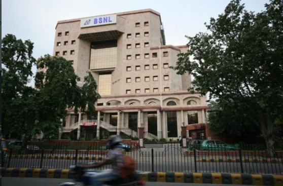 BSNLCorporate's tweet photo. #BSNL , Nokia to sign pact on 5G, IoT applications
Source @livemint 
https://t.co/ubcyURBzoI https://t.co/a1ZvTtTT9O