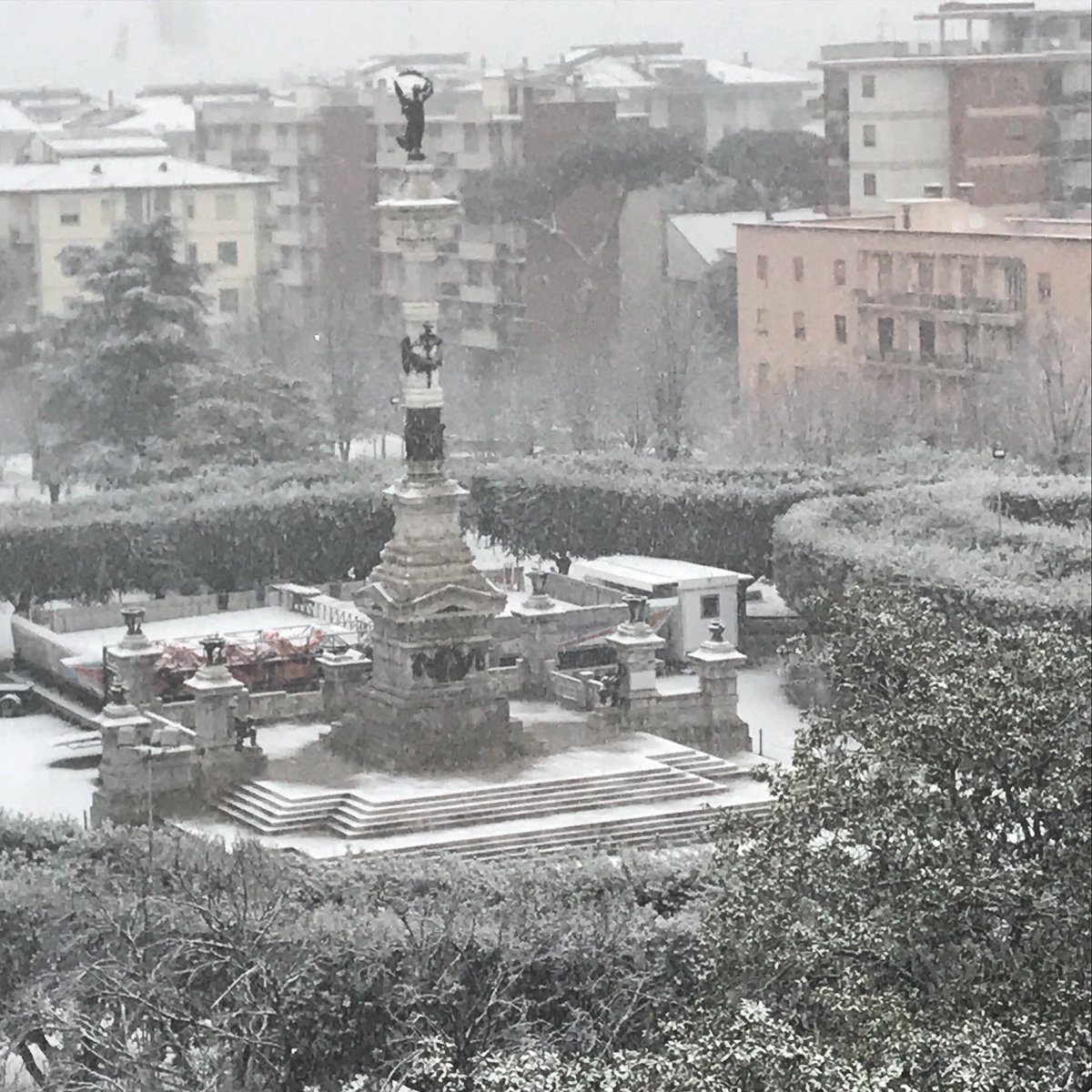 margina11's tweet photo. Santa Maria C.V. #innevata https://t.co/iamJuxzAlI