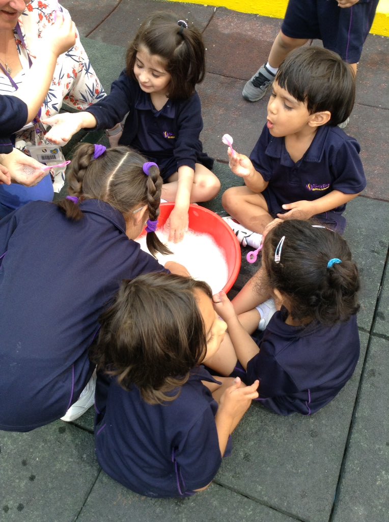FS1_SBS's tweet photo. FS1 have made their very own bubble mixture this morning! #sbsfs1 #sbsfamily #sbsfriends #SBSHappiness #sbsscience https://t.co/VO6wLlUIV4