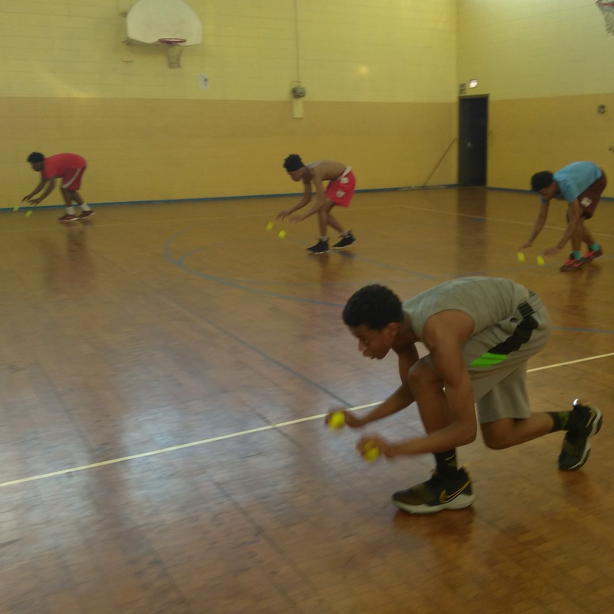 PrepLegal's tweet photo. Always working to get better. Working for the 2018-19 season.
#legalprep #oneteamonegoalnoexcuses #weinthegym #Wildcats https://t.co/phlEnruDyZ