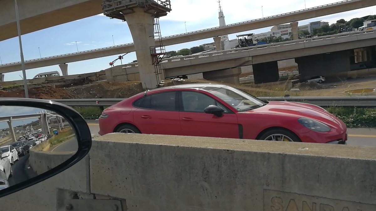AMG133's tweet photo. How many Porsche's are in SA for testing? Spotted these Panamera's on my way to work this morning. https://t.co/B12rAX7OpK