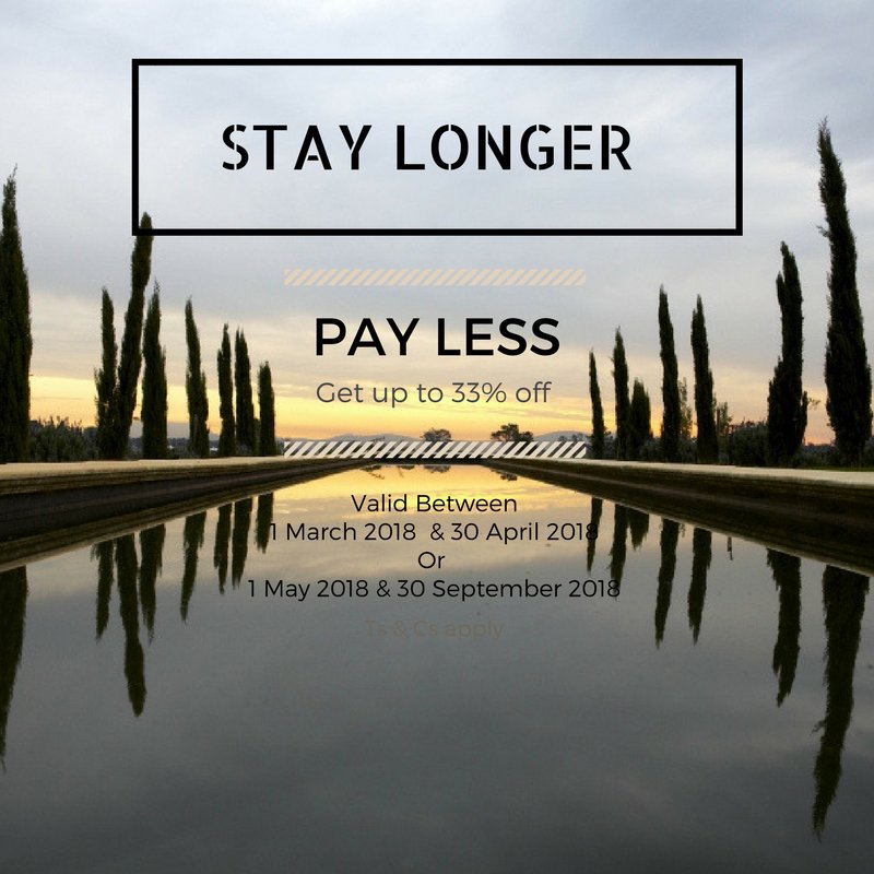 Hawksmoor_House's tweet photo. It's not too late to enjoy a summer getaway in the Winelands. Take advantage of our deal and enjoy some timer under the Winelands sun. #CapeWinelands #Staylongerpayless https://t.co/kRTfnYi2uw https://t.co/o6cR0SnX5g