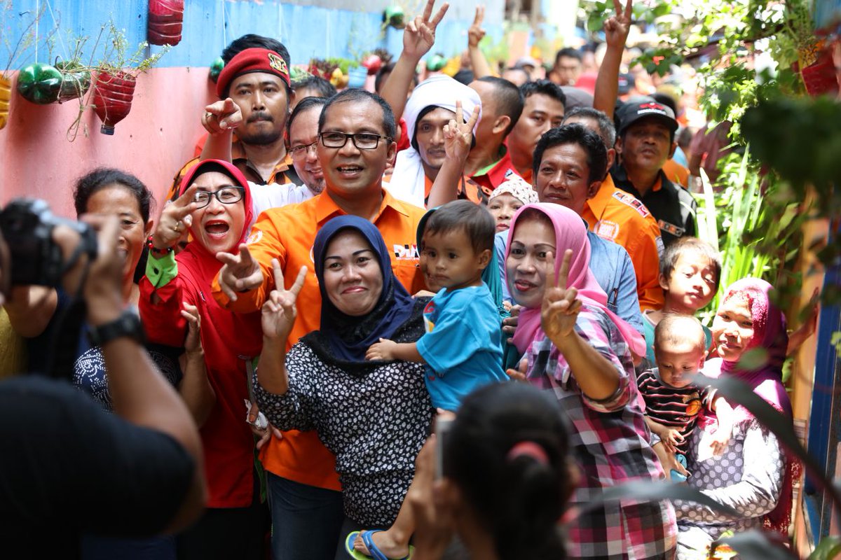 InisiatifDP's tweet photo. Alhamdulilah, Selasa ini (27/02) @DP_dannypomanto berkunjung ke Kelurahan Bontolebbang, Kecamatan Mamajang Bangga.
#Oppoki
#TidakPitiKanaKanai
#janganbiarkanmakassarmundurlagi https://t.co/RnkYel7WD0