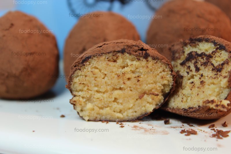 Foodopsy's tweet photo. Ready in 15 minutes, mini tiramisu truffles
https://t.co/7NtY9QcMwe #trufflecollection #Coffee #coffeetime #snacks #delicious #Foodiechats #RecipeOfTheDay #picoftheday #yummyfood https://t.co/iO7UcpbuE4