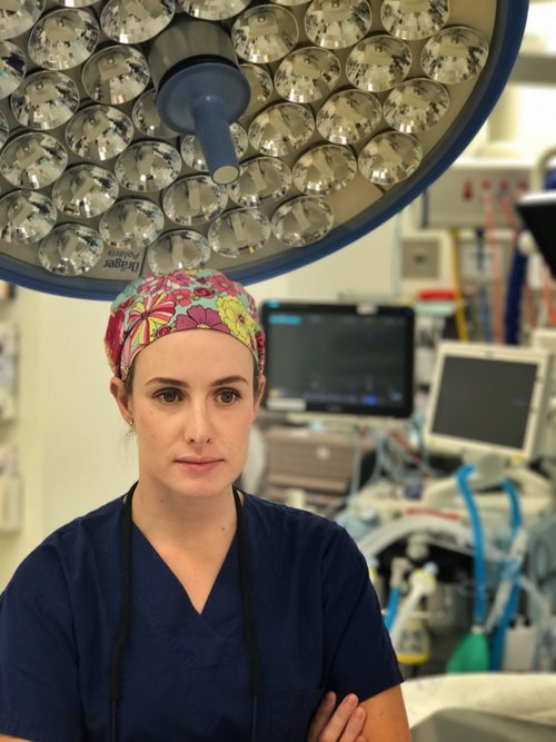 abcconvos's tweet photo. Hear @drnikkistamp describe the sensation of holding a human heart, still beating in her hand as she performs a life-saving transplant: https://t.co/Y9NVcRT64K #podcast #HeartHealth https://t.co/FOnfNvCnRe