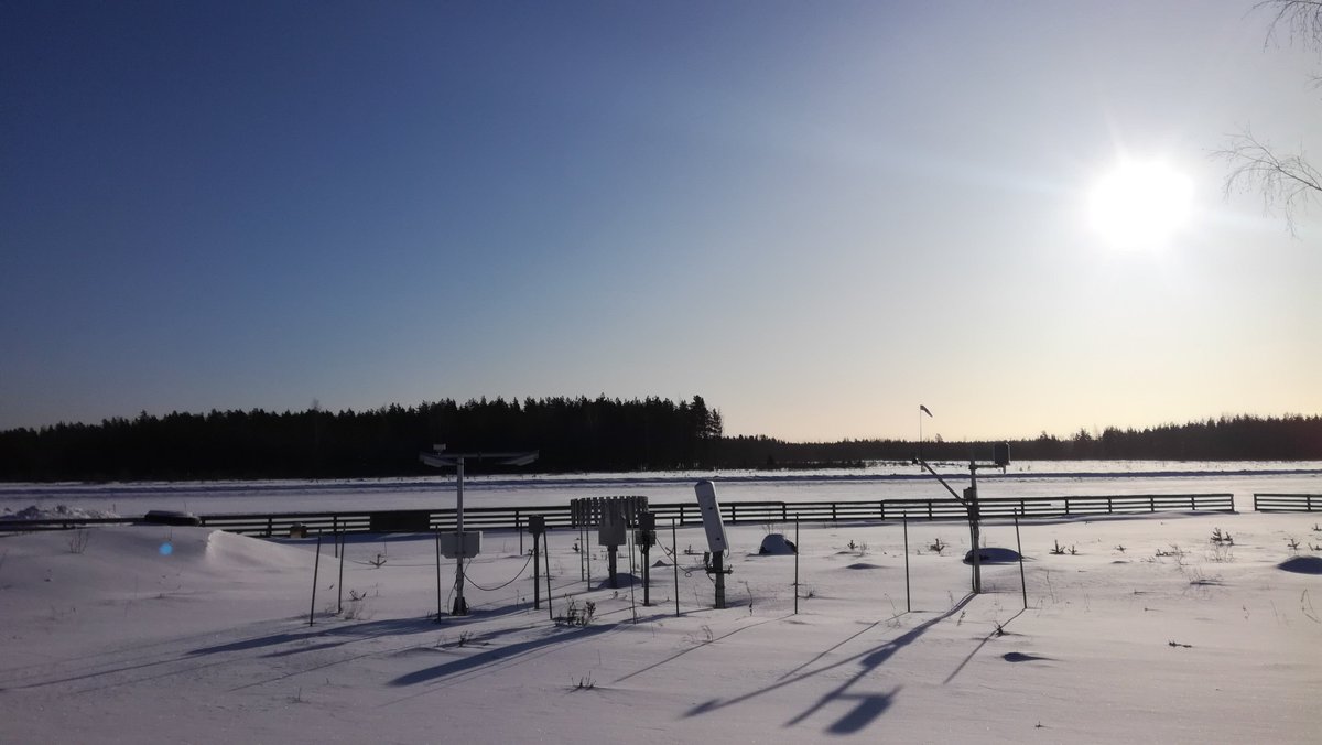SharpeyeSystems's tweet photo. Artic Challenge continues. Sensible4 and Sharpeye Systems are testing at Kiikala Airport. - 20 C, but sunny. #Snowtomous #Salo https://t.co/GzrB1NI5kn