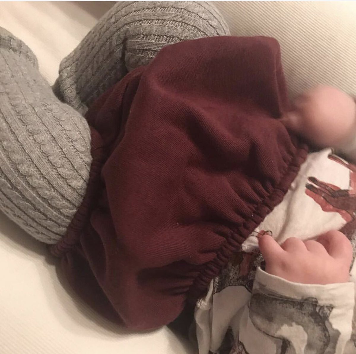 SNOW DAY || so it looks like the snow is here to stay for a little while.....keep your bébés cosy and warm in the organic sweatshirt bloomers with fully fleeced lining. Soft, thick and fluffy they are blooming lovely! #TheBeastFromTheEast #snow #UKWeather #snowday