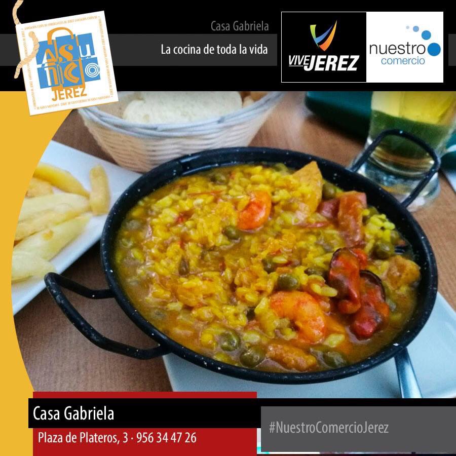 ComerEnJerez's tweet photo. Seguimos de #FestivaldeJerez te invitamos a que descubras el comercio de la ciudad, su gastronomía y sus servicios. ¿Qué tal si vamos a Casa Gabriela y disfrutas de la buena mesa en un entorno único?. Te esperamos en Plaza Plateros 3. #Jerez https://t.co/DGirmudZHR
