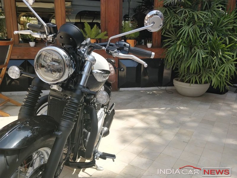 IndiaCarNews's tweet photo. Meet the Stunning Triumph Bonneville #SpeedmasterIndia | Launched at Rs 11.11 Lakh https://t.co/V22Q9GqWYT https://t.co/SNBd1CbEt4