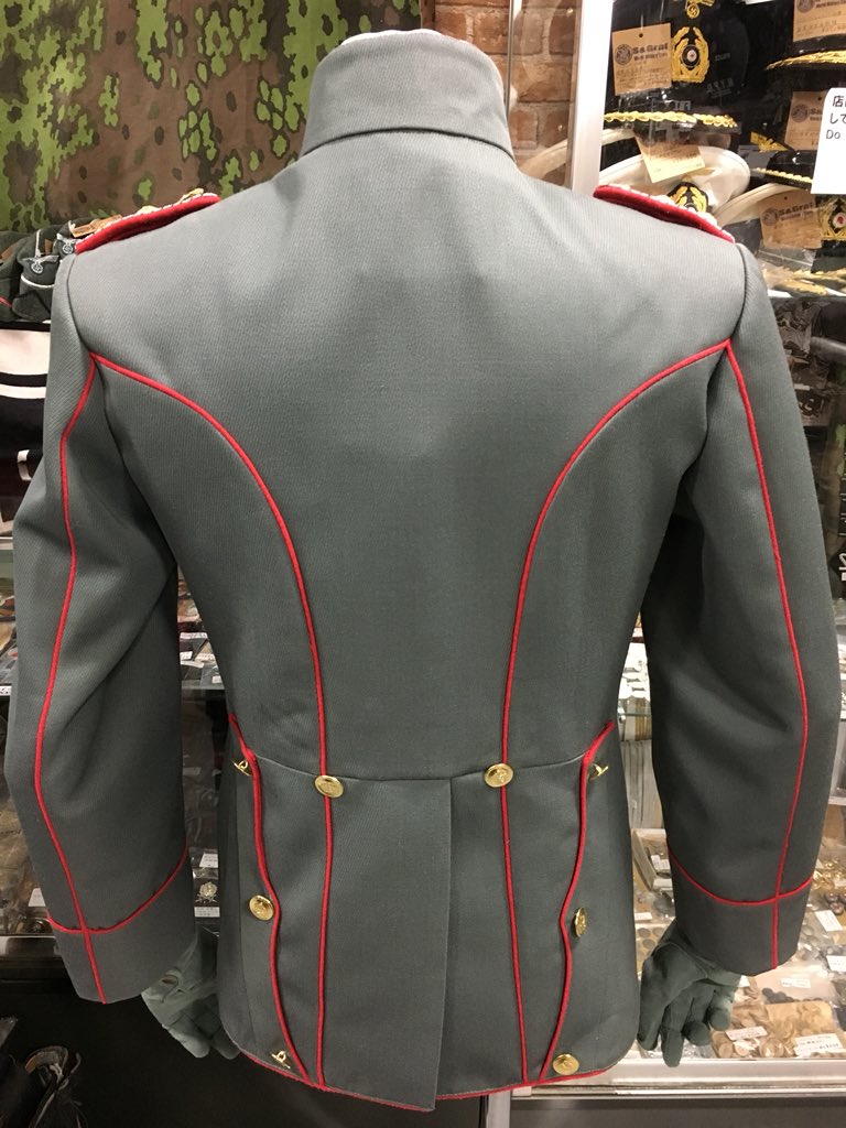 エスグラ ww1.ドイツ槍騎兵(ウーラン)将校用制服上下セット 税込49,800