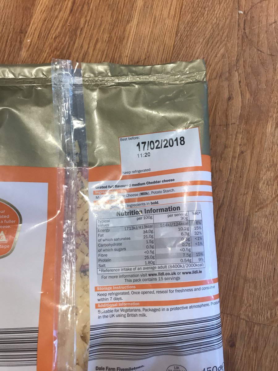 thedessertdiva_'s tweet photo. Bought this cheese on Saturday @LidlUK in Kelso more than a week out of date 😱#checkyourdates #poorstockrotation https://t.co/eg6JdjvUEX