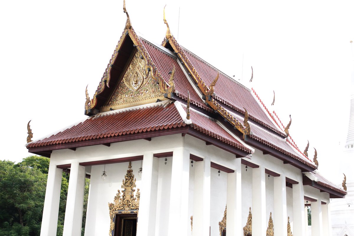 thai_prayer's tweet photo. God's love will last forever! Pray the reality of God's everlasting love penetrates the hearts of every person in Thailand. Pray they experience first hand the depth and dimension of the eternal love of Christ Jesus. #LoveIs #P4T #Pray4Thailand https://t.co/dWggtPYHtY