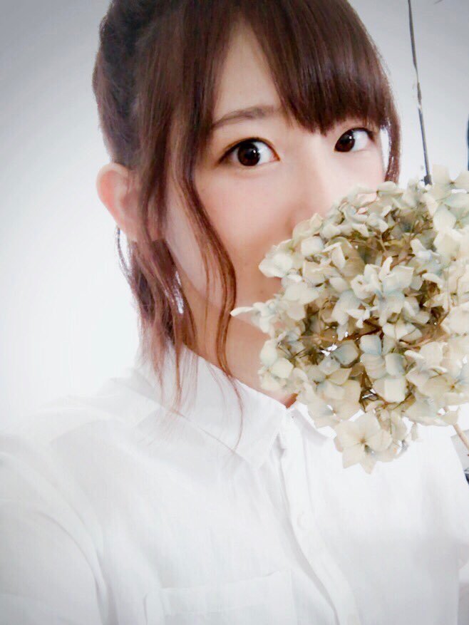 ざきも V Twitter 2月27日ももう終わってしまうから りえりーの画像で最高にかわいいやつ厳選する 高橋李依誕生祭18 2月27日は 高橋李依の誕生日