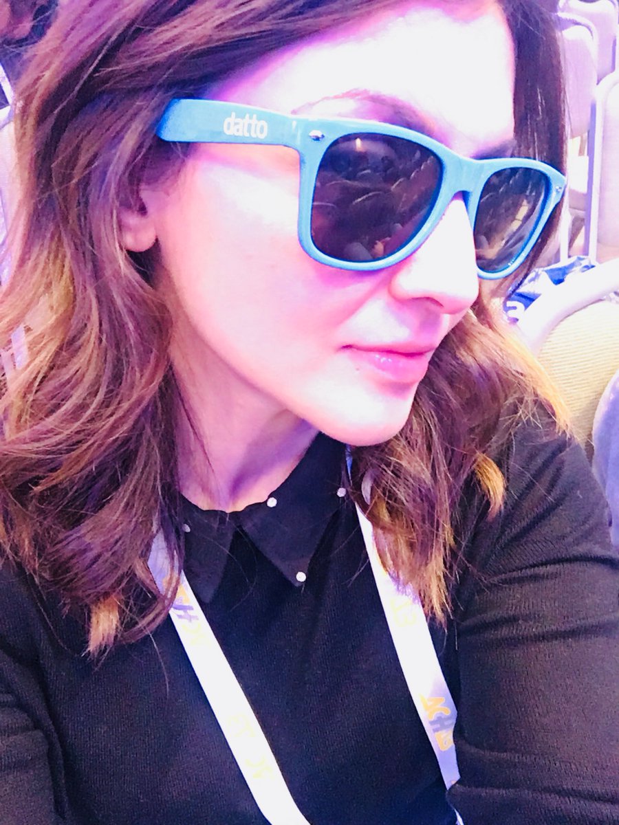 IamVeraTucci's tweet photo. Gadgets are the best part of the every tech event! @datto I can totally rock these sunglasses 😎 @Achabspa @austinmcchord #msplook https://t.co/AzGDU12x6K