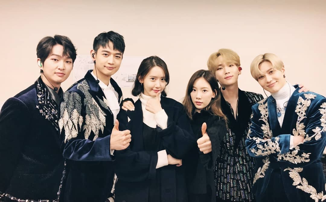 xTaeyeon_ss's tweet photo. #SHINee WORLD THE BEST 2018 ~FROM NOW ON~ 👍🏻💚

#샤이니 #SHINeeWORLD #TheBest #2018 #FromNowOn #GirlsGeneration #소녀시대 #윤아 #YOONA #태연 #TAEYEON https://t.co/8zJT7v62jO