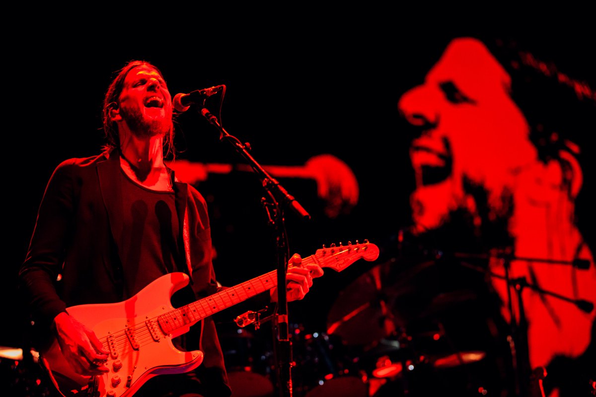 rogerwaters's tweet photo. A note from Roger:

Our "Resident Hippy" Jonathan Wilson (Every band should have one!!!) Has an album out on March 2nd on @bellaunion Records.

Album Title is 'Rare Birds'. It is something else!!! Check it out!!! https://t.co/nvhiZ8o8PZ @songsofjw

Love
R. https://t.co/rnzH5Y8ZHV