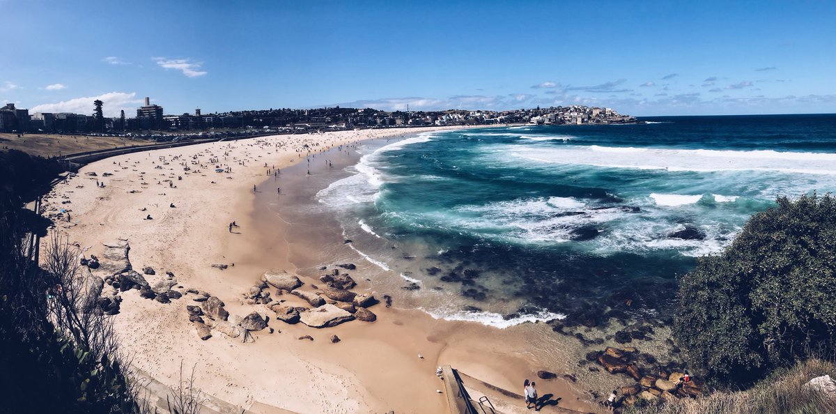 carissa_cbell's tweet photo. Fell in love with Bondi Beach❥🐳

@MerkulesMusic😘
#AnotherOffTheBucketList
#traveltheworld #Australia https://t.co/vBwDNbRfmo