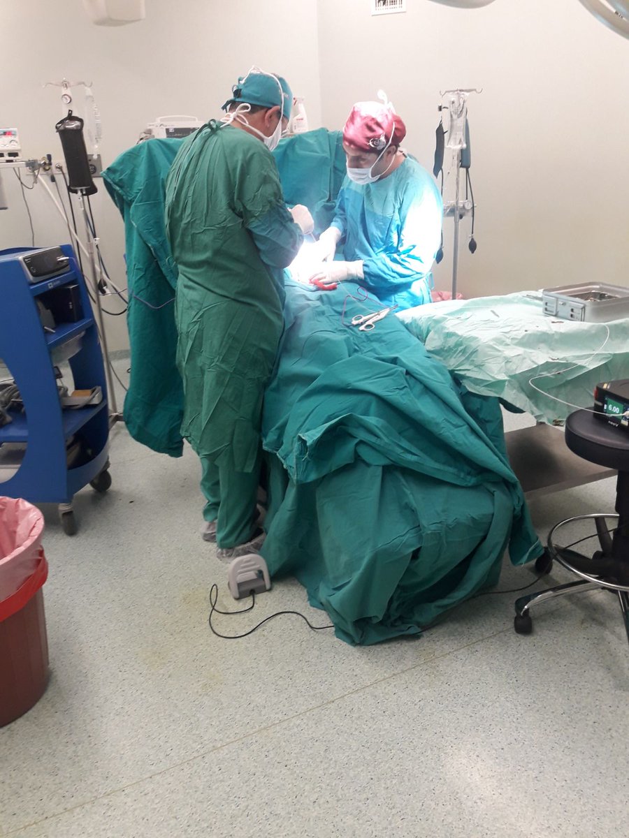 AtakCerrahi's tweet photo. Medical Park Elazığ Hastanesi Dr. Latif Kızılkanat ile Hemoroid vakası
#atakcerrahi #hemoroid #basur #lazerproktoloji #proktoloji #neovlaser #neolaser #hemorrhoid #pilonidalsinus #kildonmesi #fistul #fissur https://t.co/6zTRWcq0o8