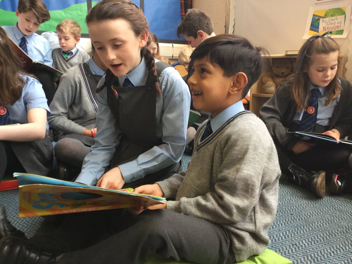 StJosephsERC's tweet photo. P7 reading to their buddies π #LetsShareAStory #WorldBookWeek https://t.co/kuGgNYiqMY