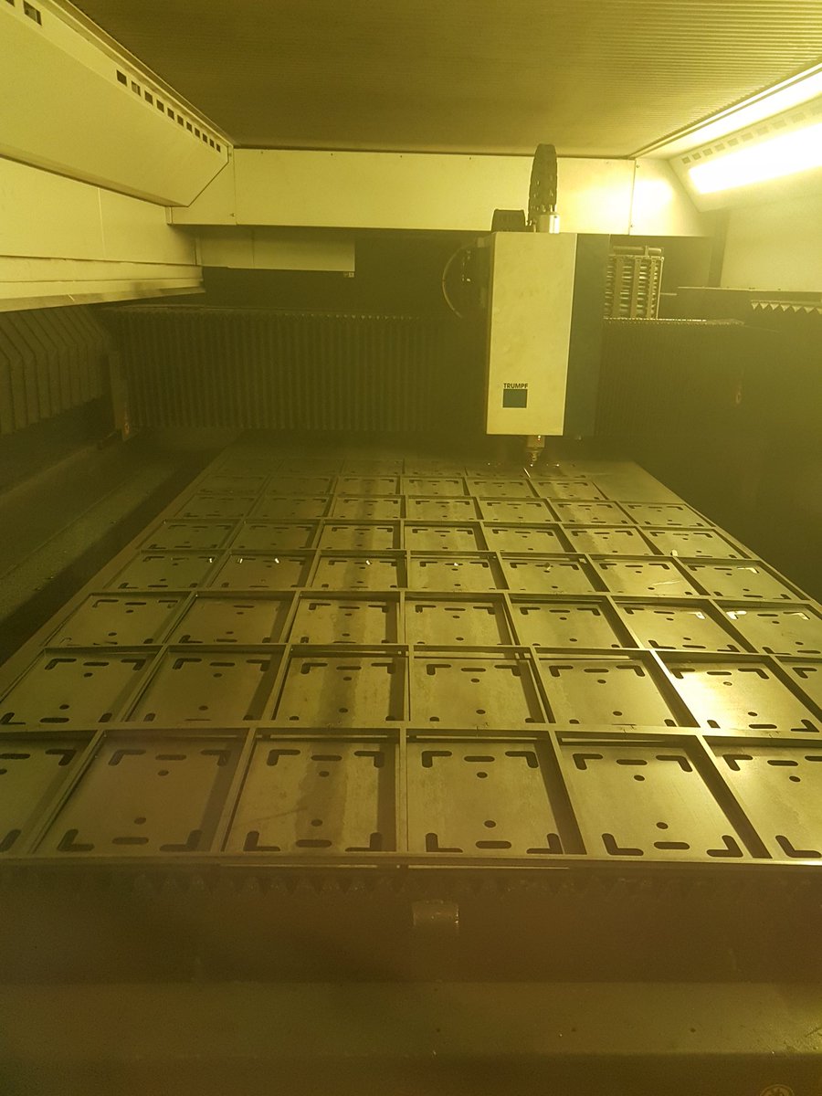 LASEREDC's tweet photo. A job in 12mm s275 cutting on our 8kw trumpf 5030. Material provided by @USPsteels #qualtysteel #qualitymachine #qualitycomponents for our customers . #trumpf #sheetmetal #lasercutting #ukengineering #ukmfg https://t.co/MnTTMt7WdD