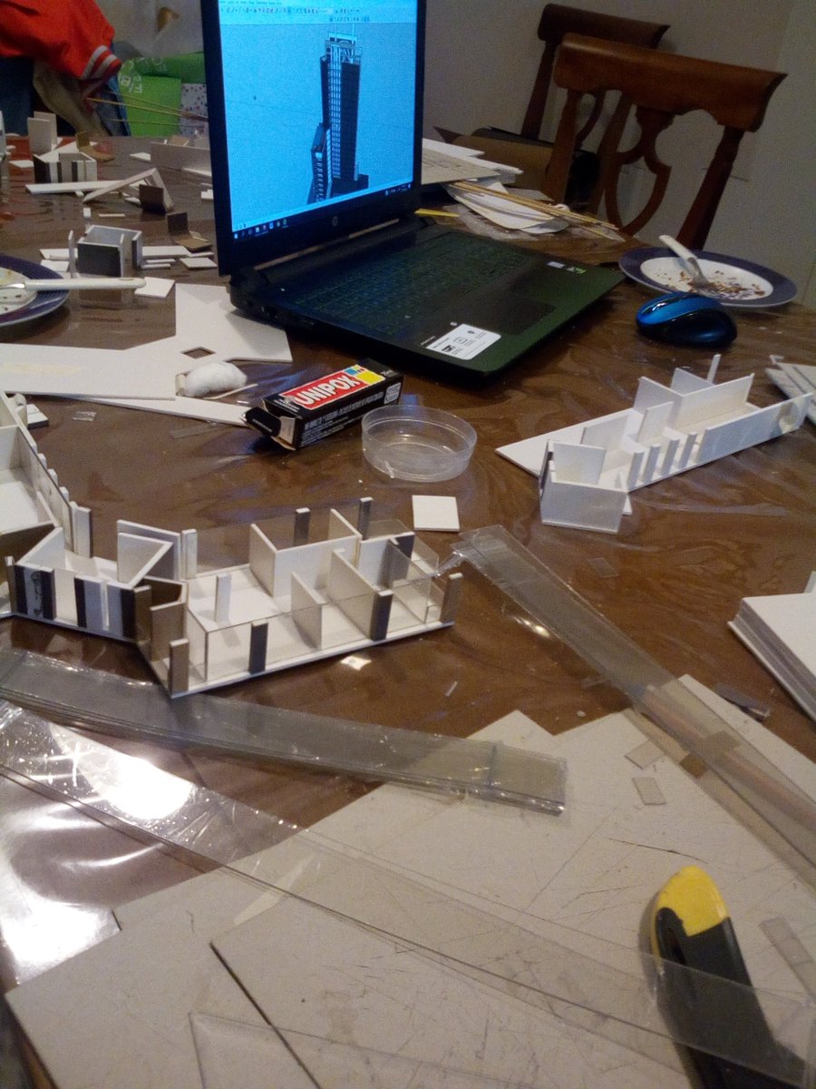 lulytalo's tweet photo. Preparando maqueta, buen martes!! Se llega al viernes!! #vacacionescontn #arquitectura #estudioArq #posadas https://t.co/XQLH0VMEak