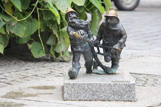 Pi_Sabine's tweet photo. #21 Wahre Freunde - Wer ist das? https://t.co/8bH2Or64vU
#freunde #lesen #artikel #coaching #coach #weisheiten #leben #freundschaft #lernen https://t.co/jdQW6Jxb92