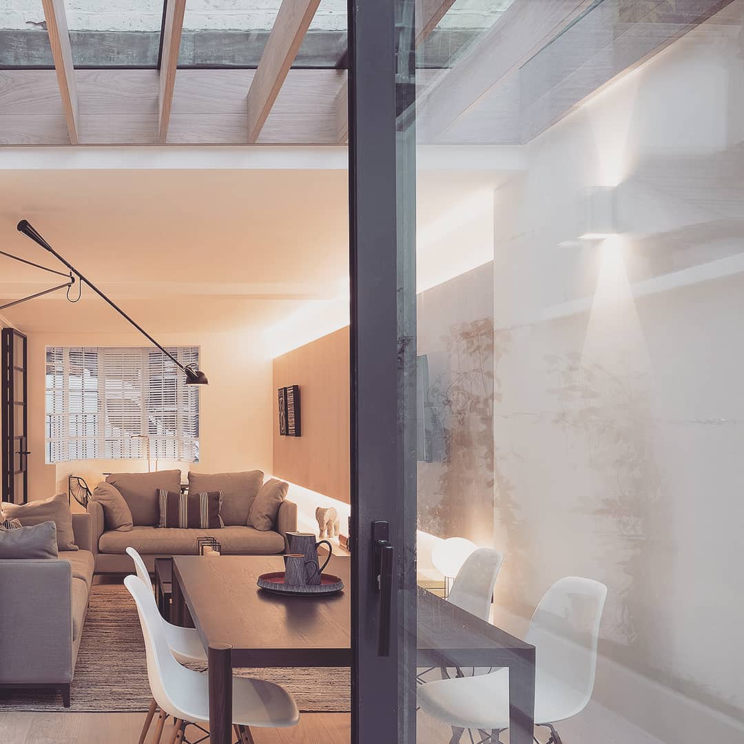 Get out of the cold! Winter's back with a bang! 💥❄❄❄
Peel Street, Kensington, 2017
#anthro #interiordesign #insideoutside #architecturelondon #design #property