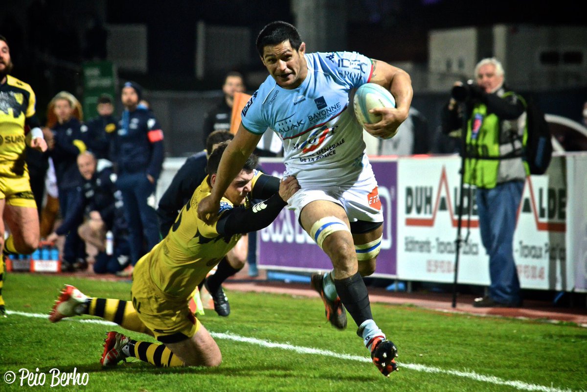 PeioBerho's tweet photo. Les photos du match @avironrugbypro - @USCXV de vendredi dernier 📸➡️ https://t.co/aHsHEcL6A1 https://t.co/aFHdr6KEA5