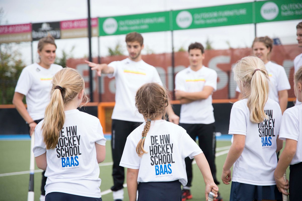HW Hockeyschool gaat weer van start <a href="/hcberlicum/">Hockeyclub Berlicum</a>, <a href="/BHBCBreda/">BHBC Breda</a>, <a href="/bommelerwaard/">mhcb</a>, <a href="/doornsehc/">Doornse Hockeyclub</a>, <a href="/HIChockey/">Hockeyclub HIC</a>, <a href="/HcGilzeRijen/">hc gilze-rijen</a>, <a href="/mhcheesch/">MHC Heesch</a>, <a href="/hcmop/">VMH&CC MOP</a> <a href="/MHCRosmalen/">MHC Rosmalen</a>, <a href="/MHCSt_Oedenrode/">MHC Sint Oedenrode</a>, <a href="/Union_hockey/">Union Hockey</a>, @hcwijchen en <a href="/WereDiHockey/">WereDiHockey</a>. Leuke en technische trainingen! Inschrijven: bit.ly/2kVV3uQ